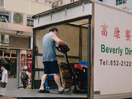 上班无难事 只要敢摆烂